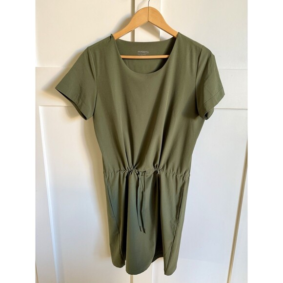 Womens Mondetta Performance Luxury Cinched Waist Army Green Dress Pockets Size S - Picture 1 of 6